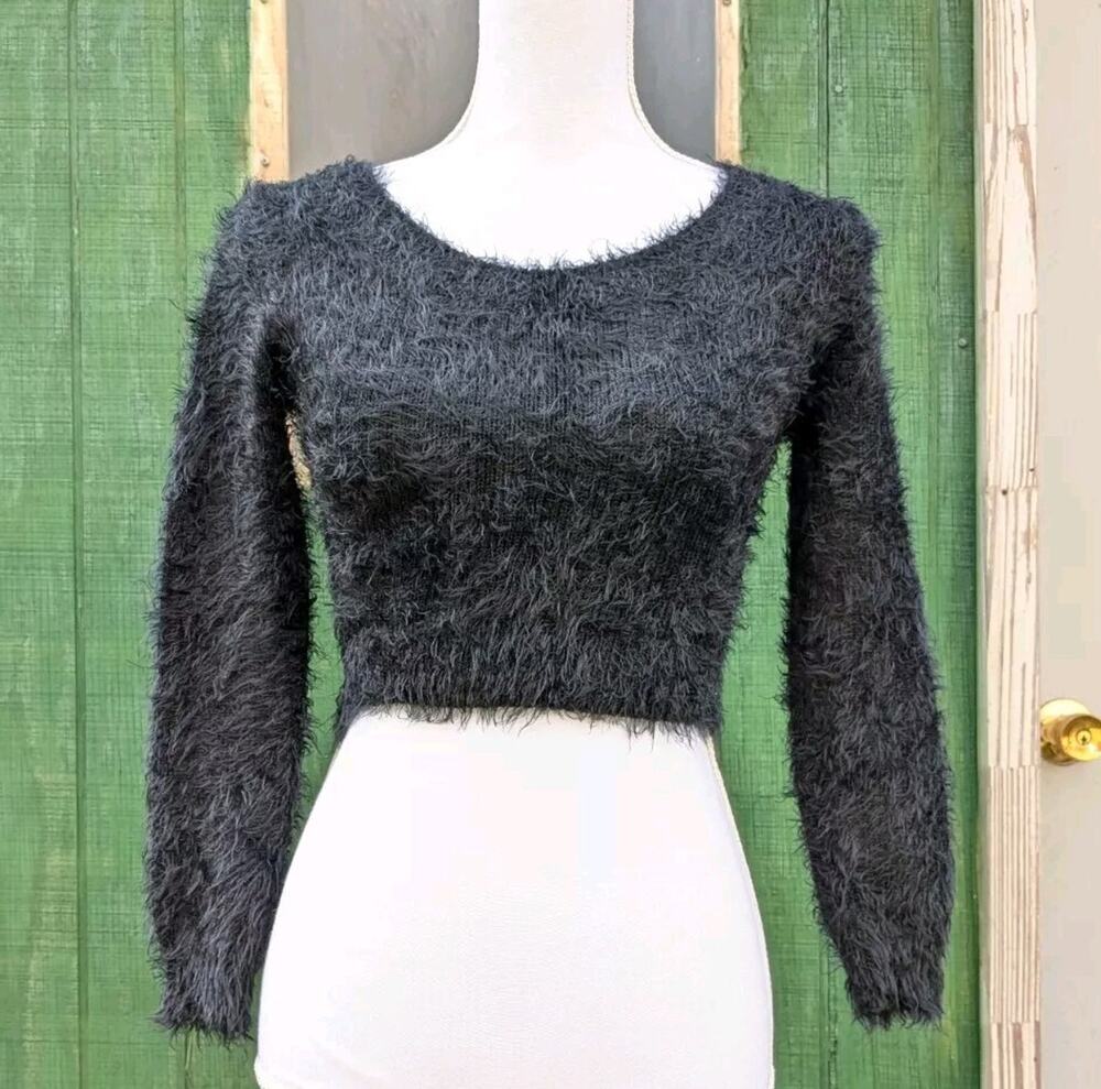 American Apparel x Cali Sun & Fun Women’s Cropped Sweater, Size xs Fuzzy LS